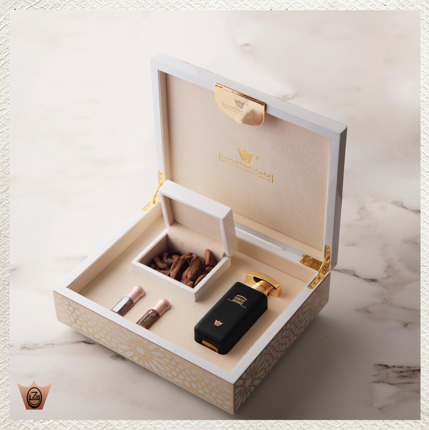 Ameeri Box